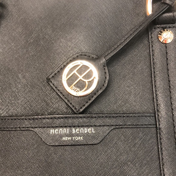 Henri Bendel crossbody briefcase laptop satchel.  Nice condition in Black & Gold - Picture 2 of 12